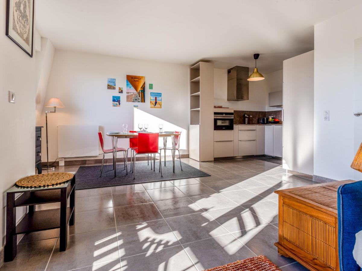 Apartment Les Arts-2 By Interhome Deauville Ngoại thất bức ảnh
